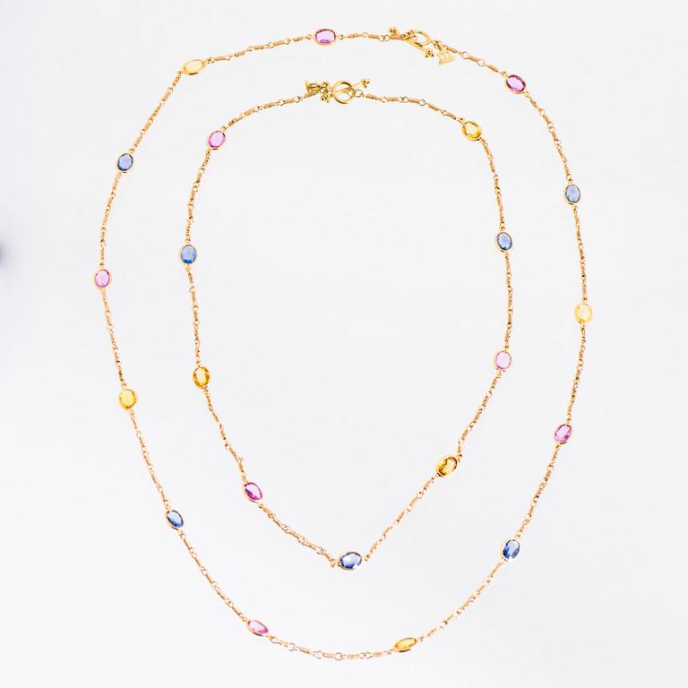 NECKLACES, 2 pcs, Temple St Clair, facetted sapphires, 18K gold.