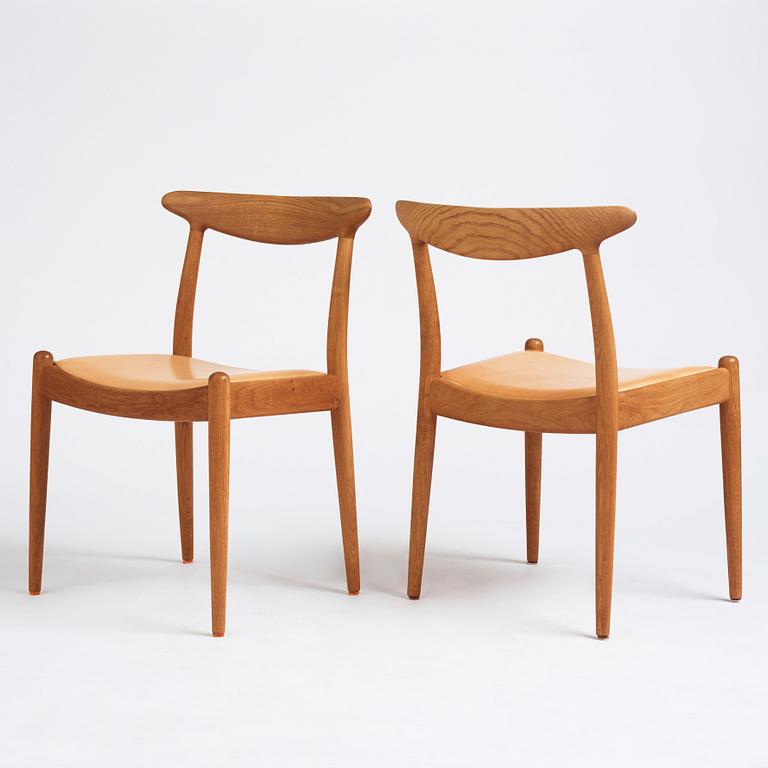 Hans J. Wegner, 6 model "W1" chairs, C.M. Madsens Fabriker, Denmark 1950s.