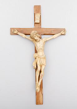 KRUCIFIX, 1900-talets första hälft.