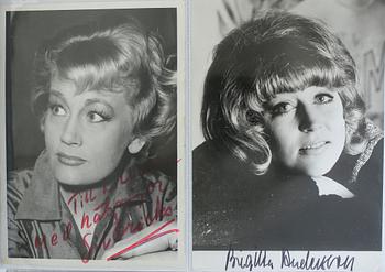 PARTI AUTOGRAFER, 2 pärmar, bla Dean Martin, Margareta Krook, Barbara Cartland, Ingvar Carlsson, Max von Sydow.