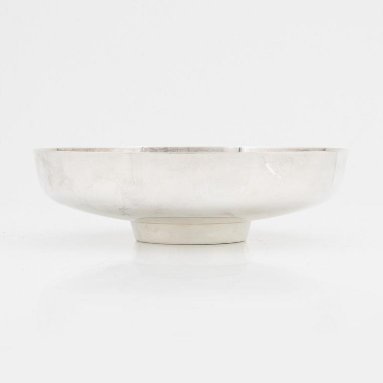 Henning Koppel, a sterling silver bowl model 1132B, Firma Georg Jensen, Denmark, post 1945.