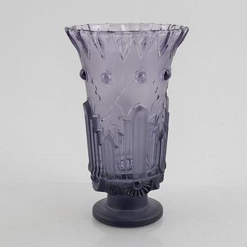 Edvin Ollers, a "EOL", nr. 20 glass vase, Elme Glasbruk, 1928-30.