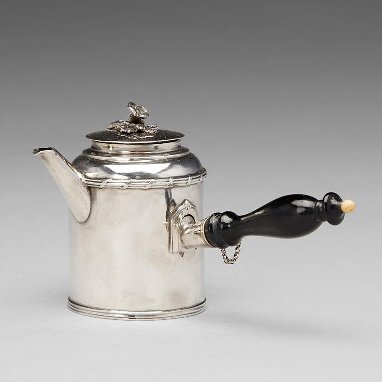 Jonas Thomasson Ronander, mjölkkanna, silver Stockholm 1769. Gustaviansk.