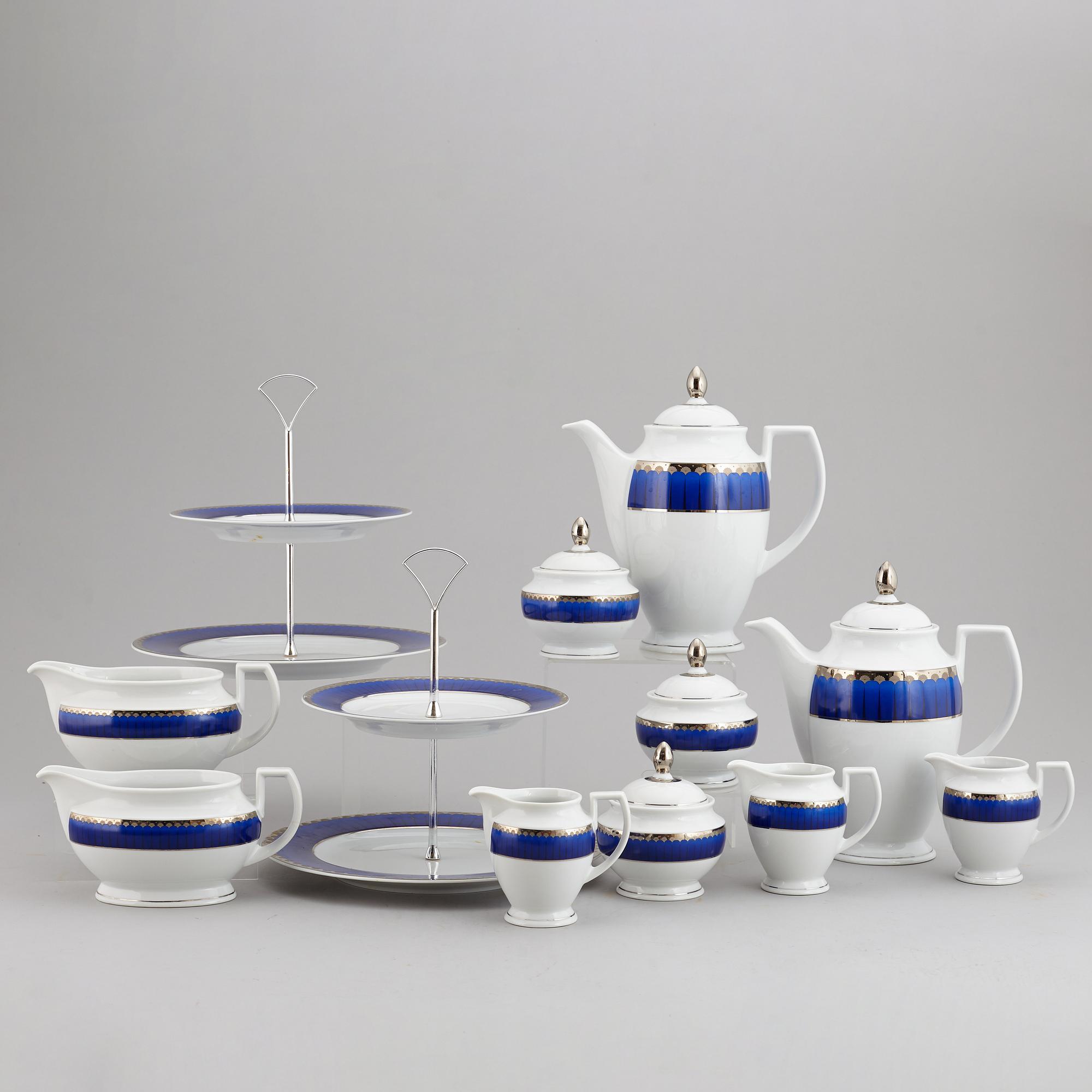 SIGVARD BERNADOTTE, SERVIS, 175 delar porslin samt 96 bestick,  Millenium design, 2000.