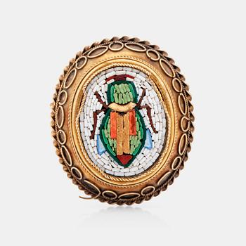 1026. An antique micro-mosaic bug brooch, France, late 19th century.