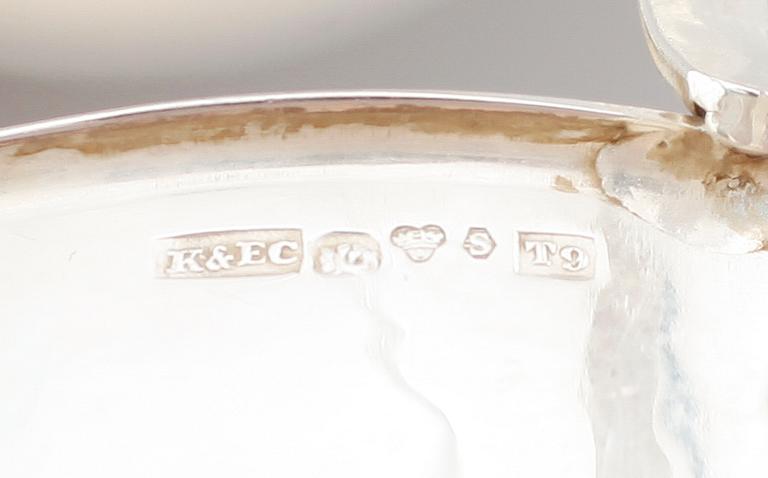 PUNCHMUGGAR, 10 st snarlika, silver, svenska stämplar, 1970-tal. Vikt ca 317 gram.