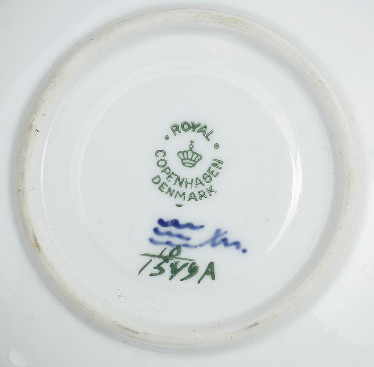 KAFFESERVIS, 19 delar, porslin, "Blå Blomst", Royal Copenhagen, 1900-talets andra hälft.