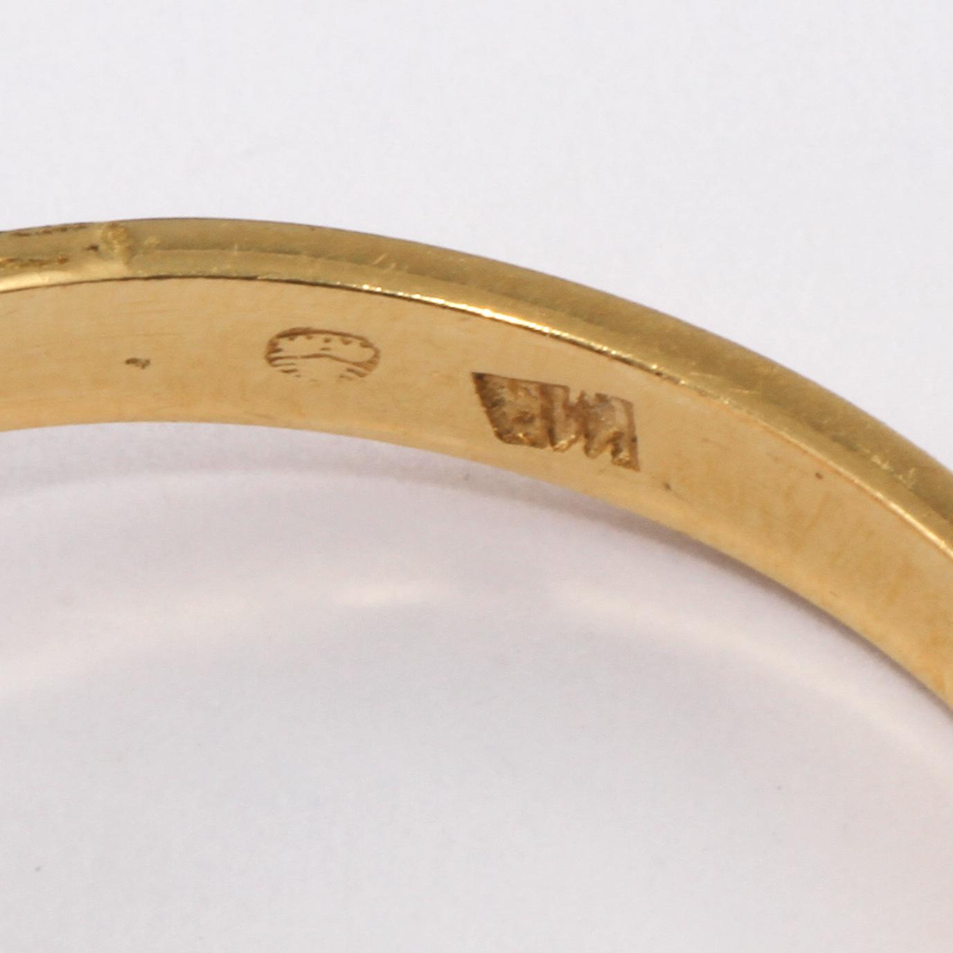 RING, 18k guld med briljantslipad diamant, ca 0.16 ct, importstämplad. Vikt 4 g.