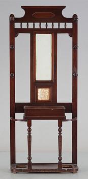 HALLMÖBEL, engelsk stil, 1900-talets första hälft.