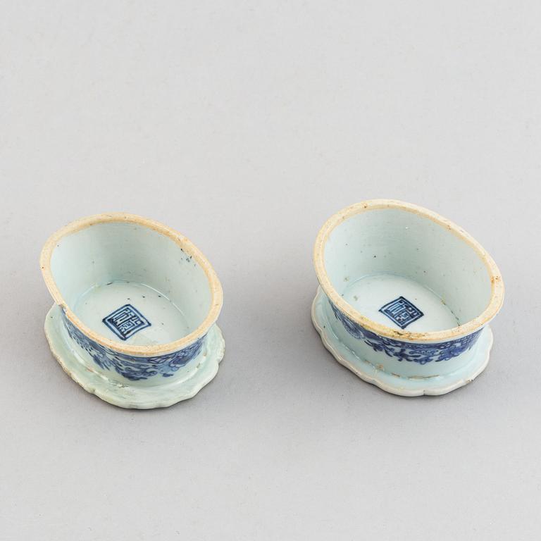 A pair of blue and white salts, Qing dynasty, Qianlong (1736-95).