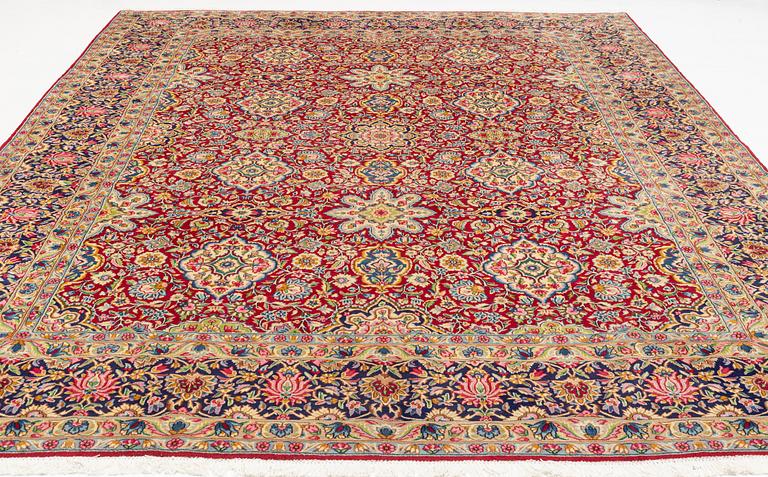 A Kerman carpet, 438 x 298 cm.