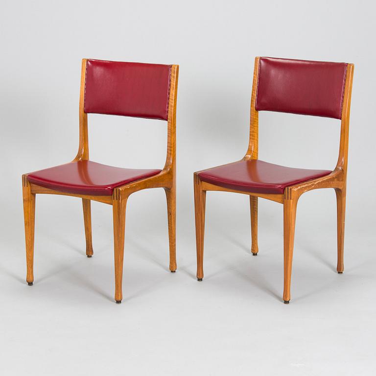 Carlo de Carli, Ten mid-20th century '693' dining chairs for Cassina, Italy.