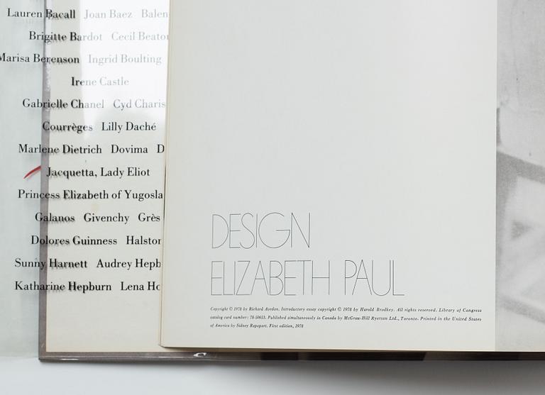 Richard Avedon, bok Photographs 1947–1977 signerad 1978 och med dedikation.