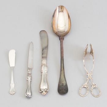 SAMLING SILVERBESTICK, 18 delar, 1800-/1900-tal.
