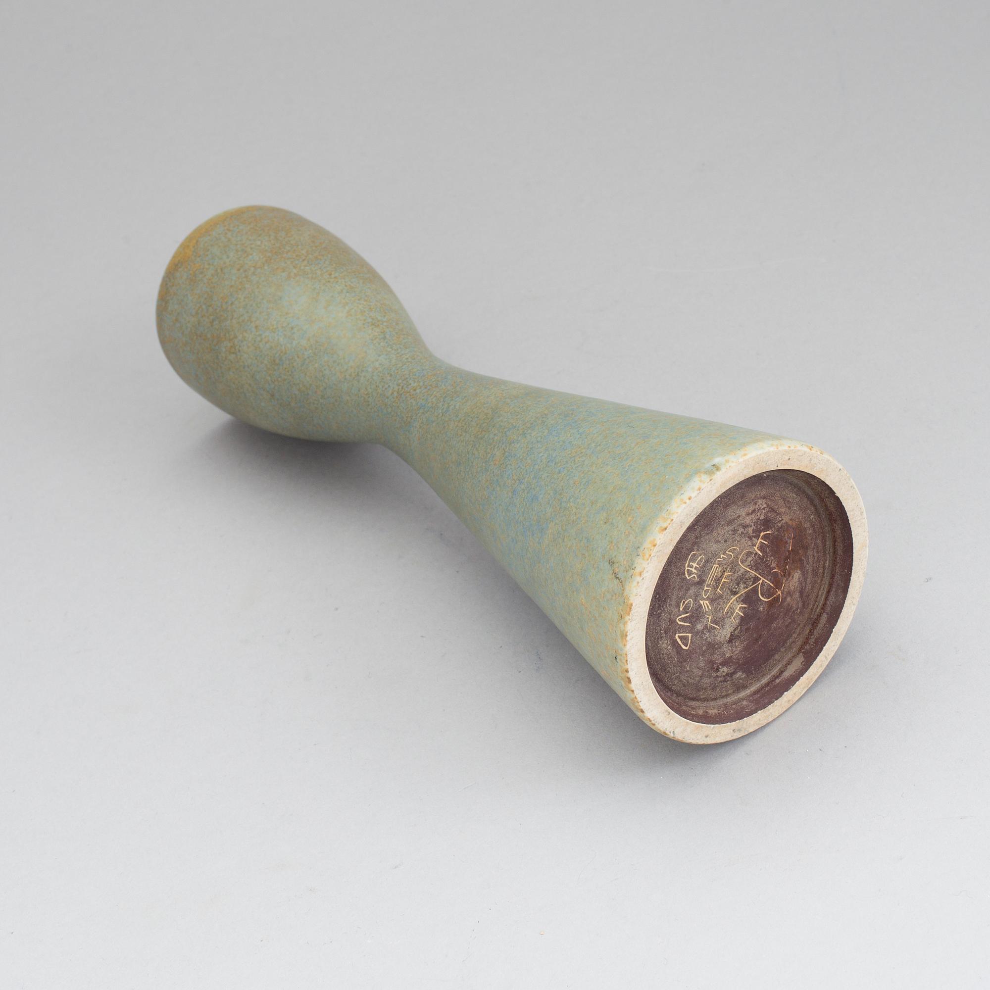 A CARL-HARRY STÅLHANE VASE, stoneware, Rörstrand, 1950's.