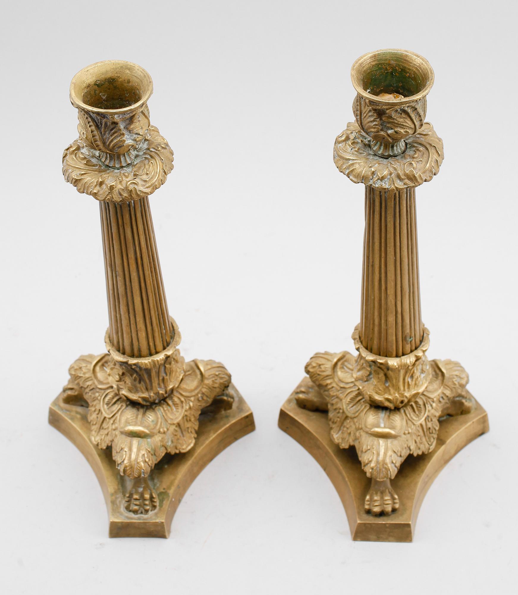 LJUSSTAKAR, 1 par, brons, senempire, 1800-talets första hälft.