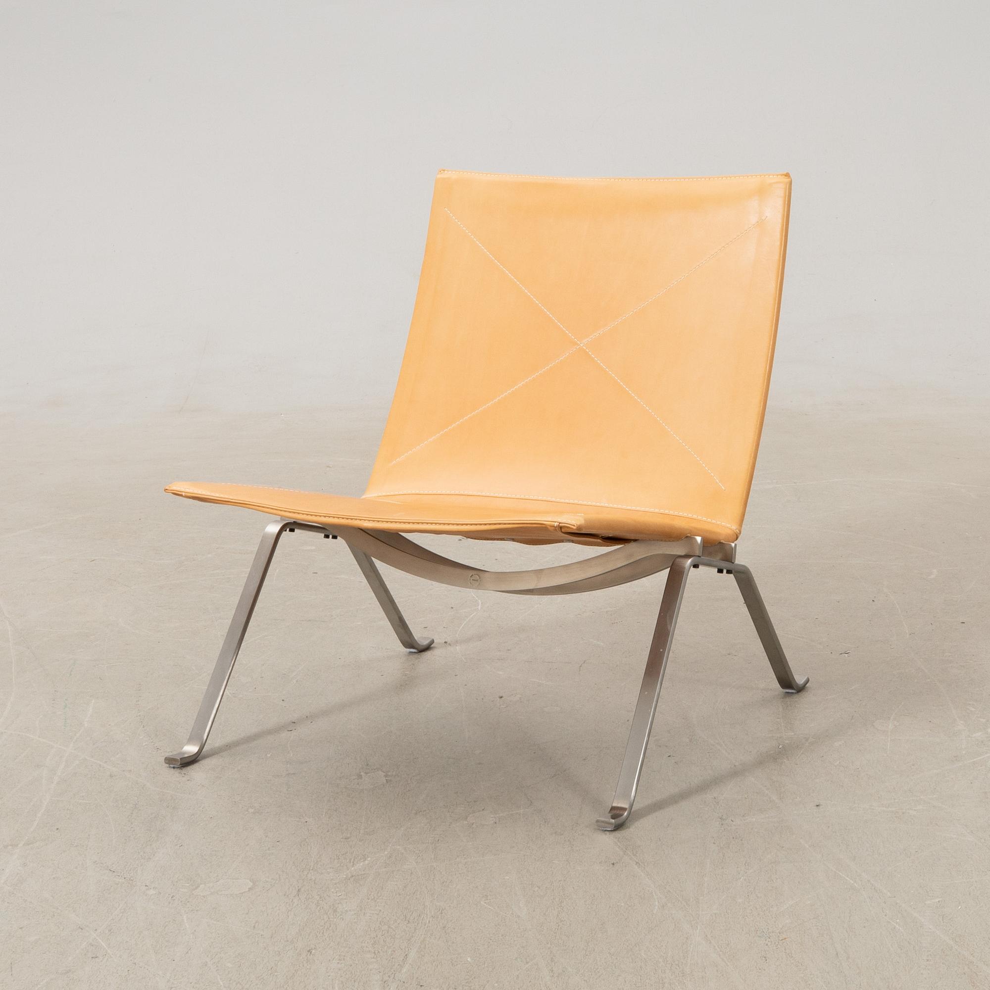 Poul Kjaerholm, fåtölj, "PK22" för Fritz Hansen Danmark 2017.