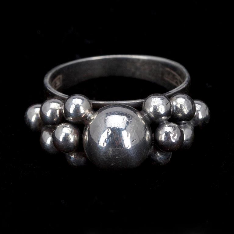 RING, silver, Erik Granit&Co, Helsingfors 1968. Vikt 3,5 g.