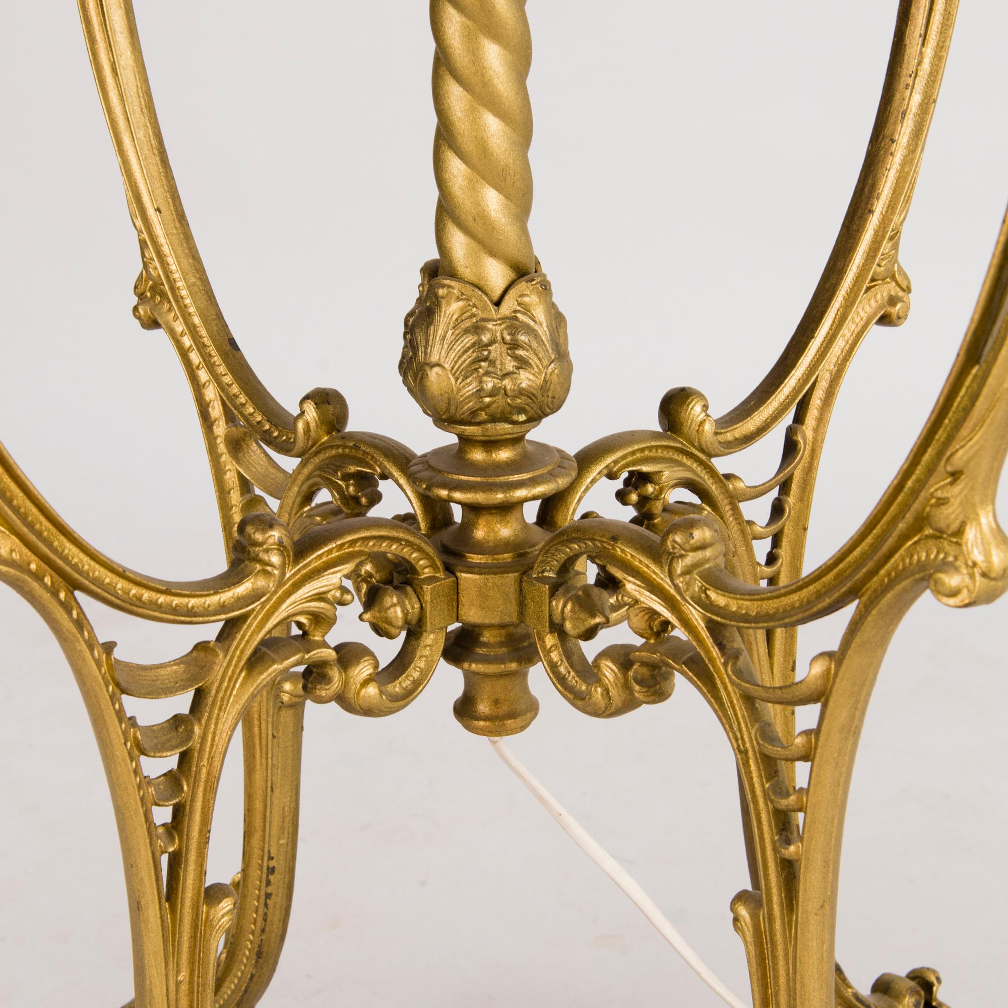 TUOLIPARI ja PÖYTÄVALAISIN, vuosisadan vaihde 1900 ja 1900-luvun loppupuoli.