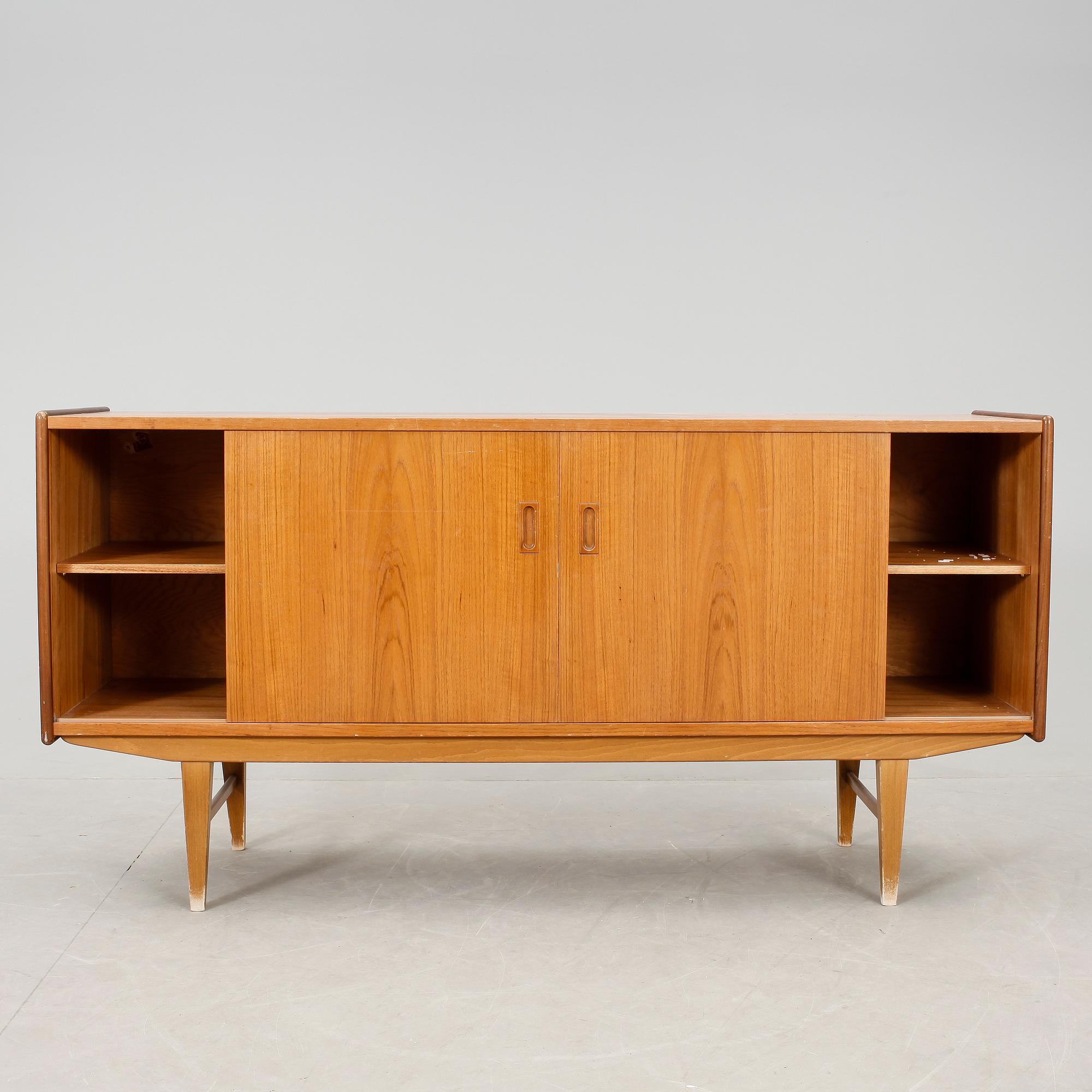 SIDEBOARD, 1960-tal.