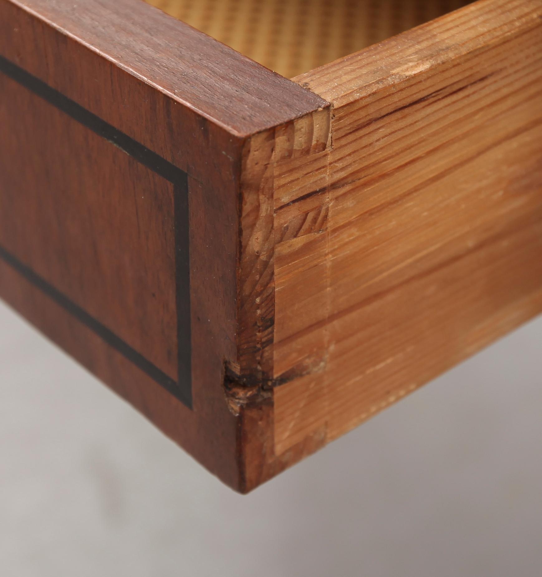 SKRIVBORD, 1800-talets andra hälft.