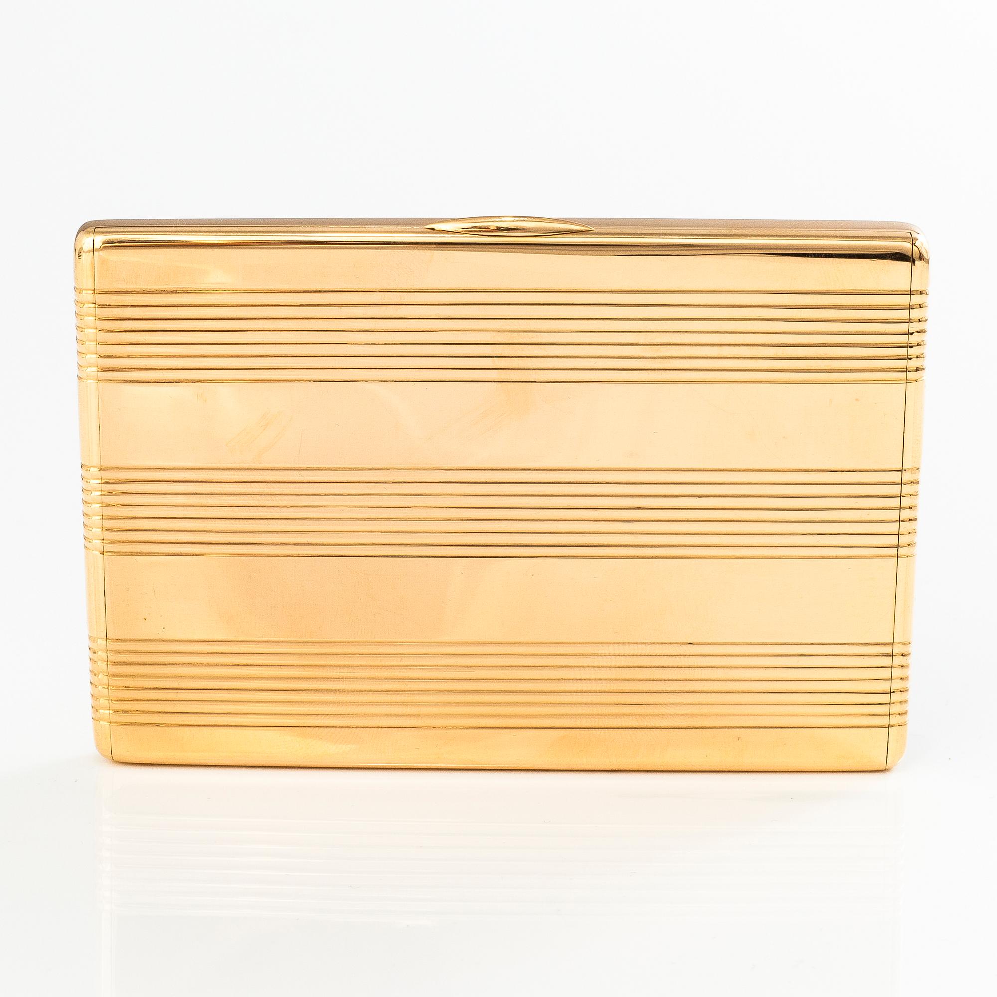 GEORG BUCHERT, CIGARETTETUI, 18K guld, Helsingfors 1941.