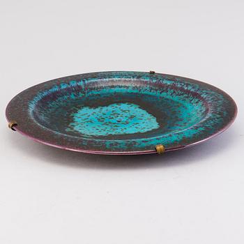 Toini Muona, a stoneware dish signed TM 1961, Arabia.