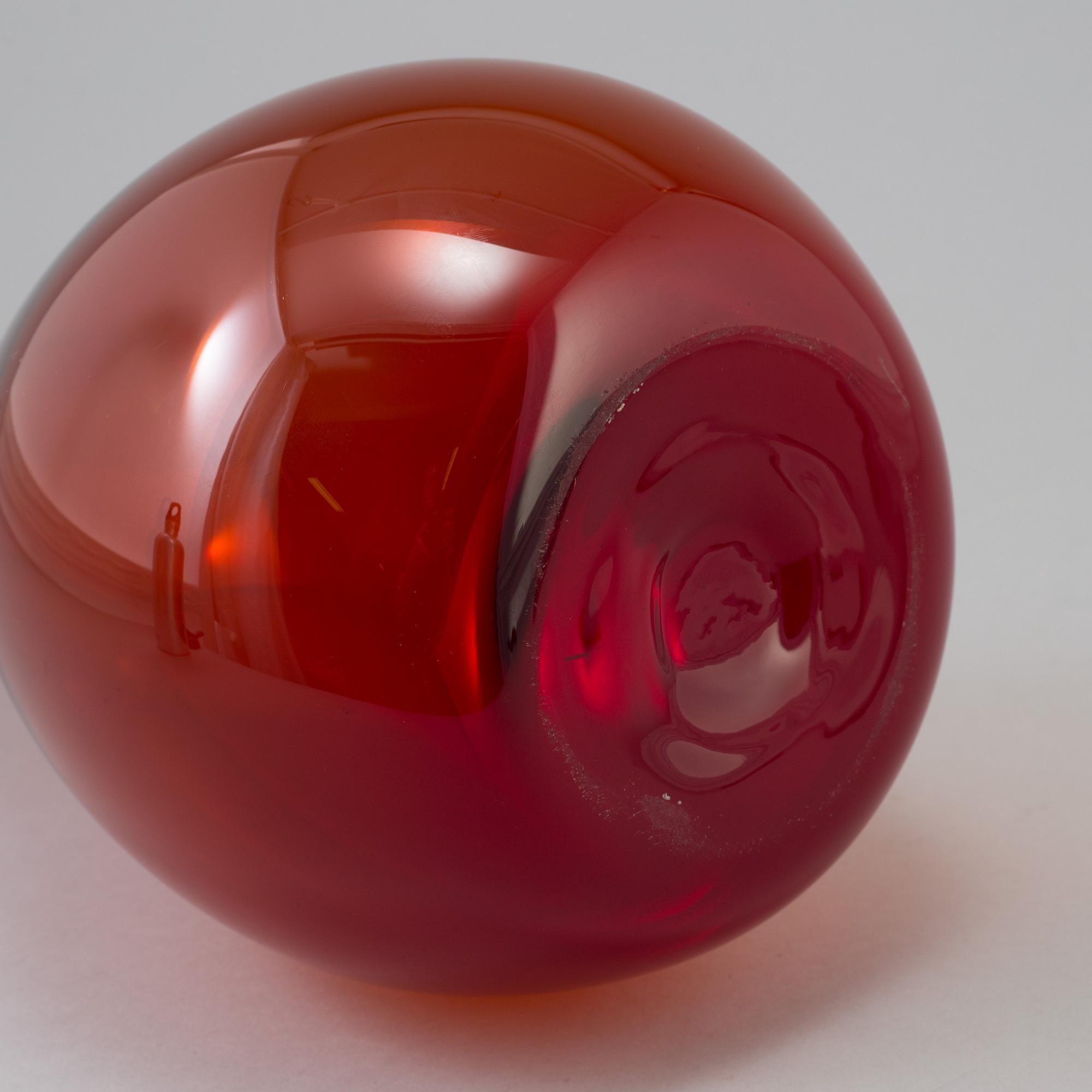 ARTHUR PERCY, A large 20th century red glass vase.