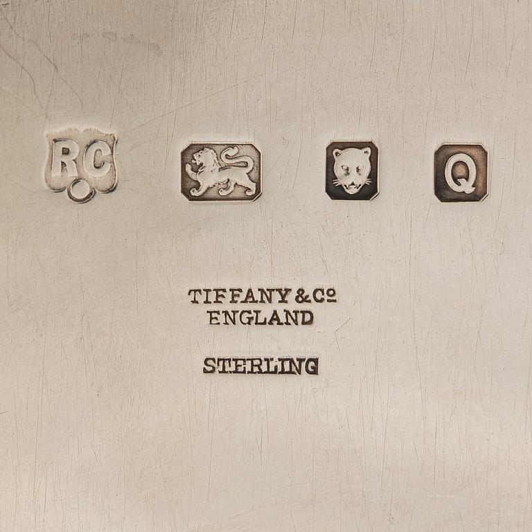 Tiffany & Co, Richard Comyns för Tiffany & Co, salver, sterlingsilver, London 1951.