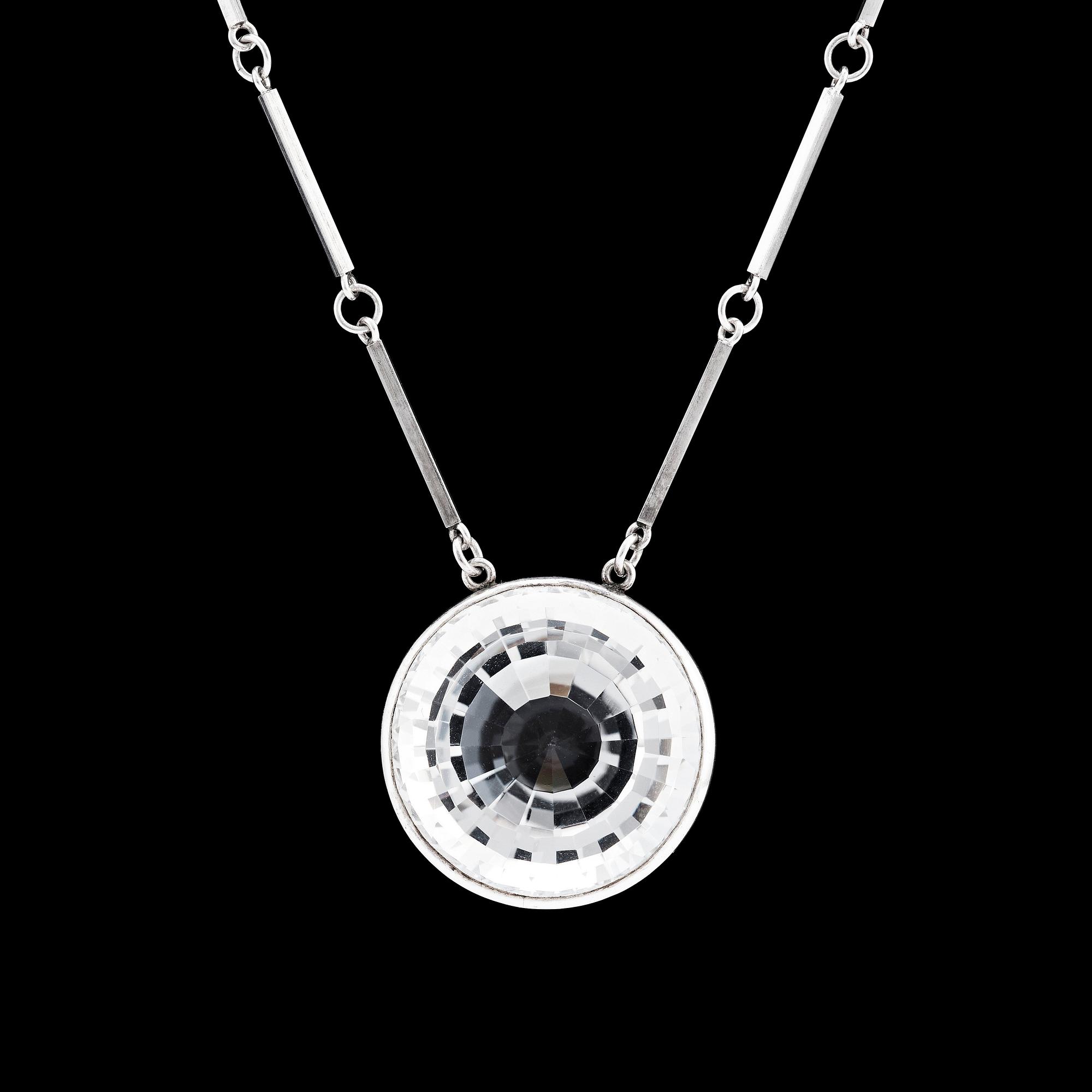Wiwen Nilsson, hängsmycke, Lund 1965, sterling silver och bergkristall.
