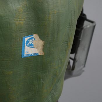 TOMTE med LYKTA, lergods, Heissner, Västtyskland, 1900-talets andra hälft.