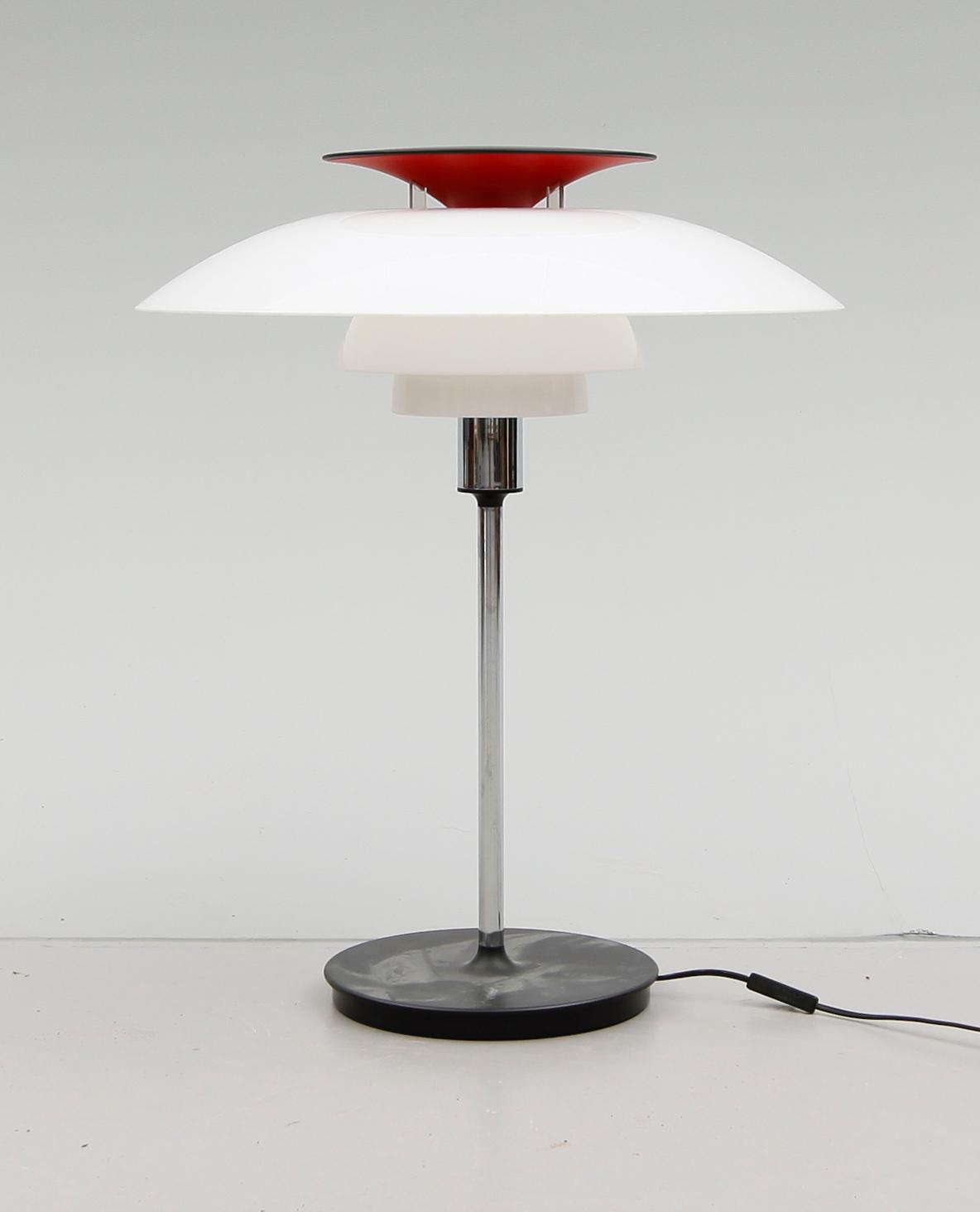 BORDSLAMPA, PH-80, Poul Henningsen.