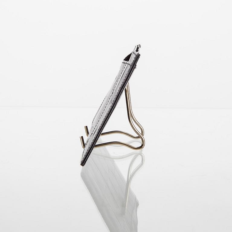 LIPPUKOTELO, Mulberry.