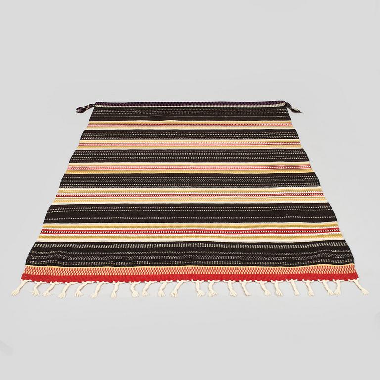 Elsa Montell-Saanio, a Raanu textile 'Mutsikki' from Lapland. Circa 175 x 115 cm.
