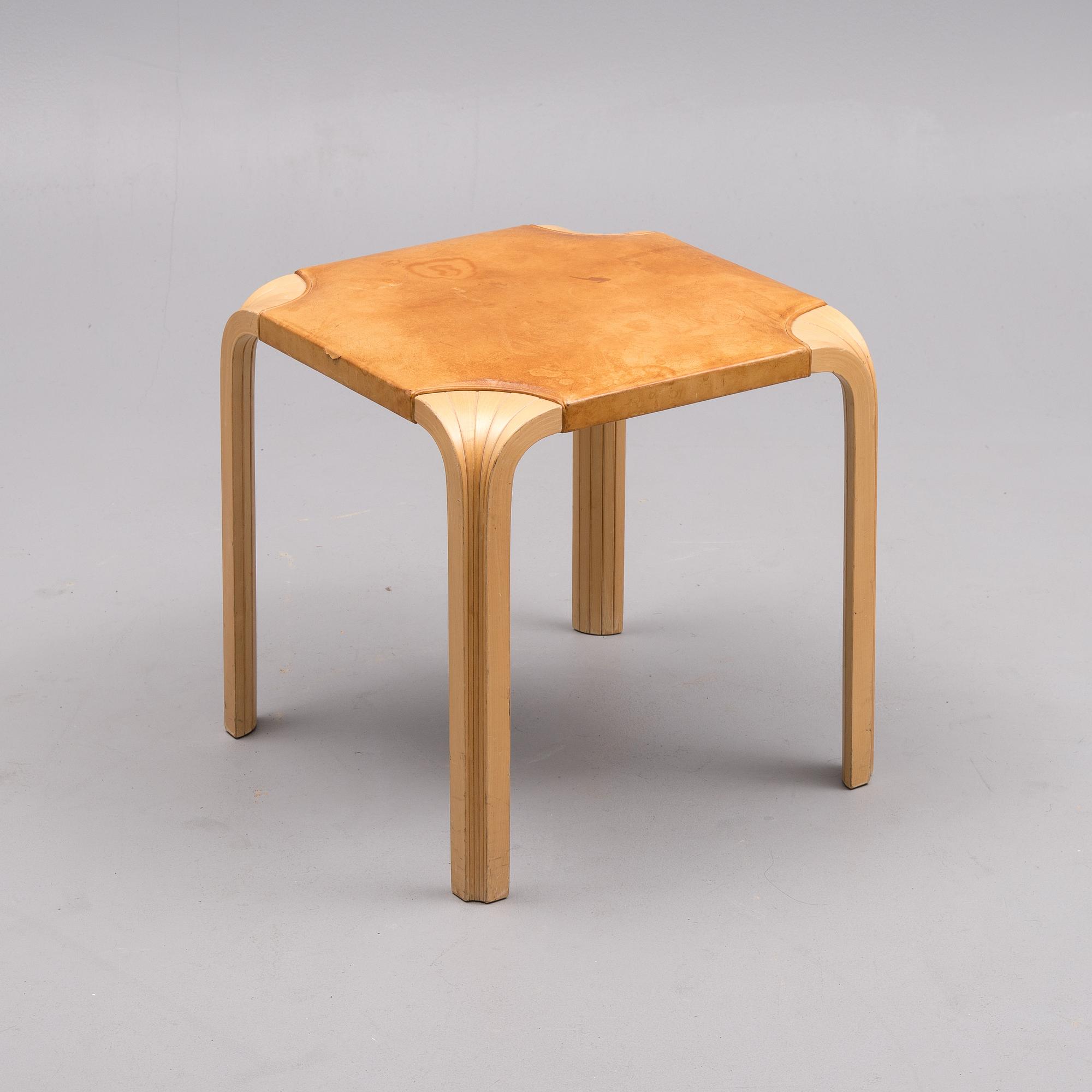 ALVAR AALTO, PALL, X601, Artek. Formgiven 1954.