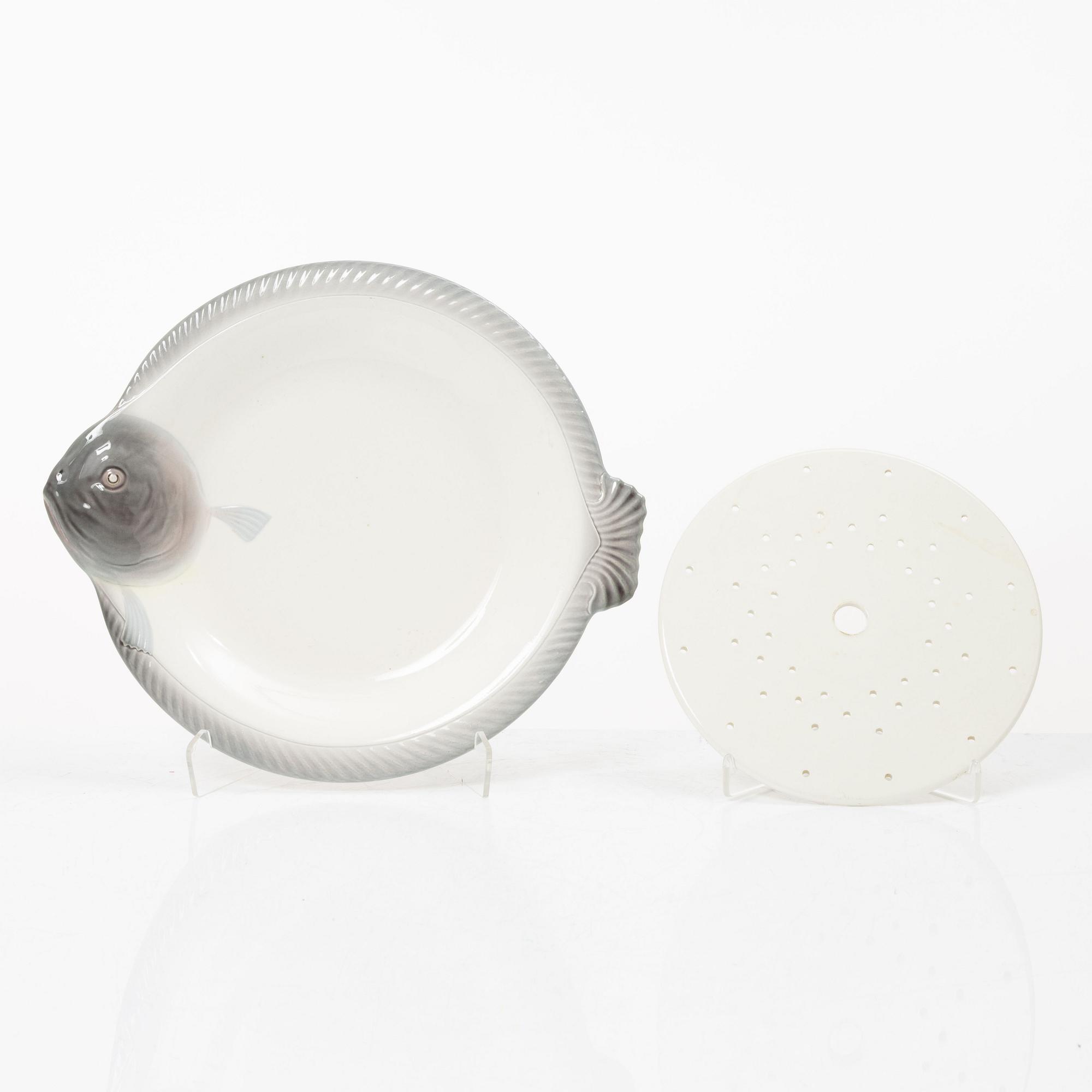 Fiskservis, 33 delar, flintgods, Waechtersbach, Tyskland, 1900-talets första hälft.