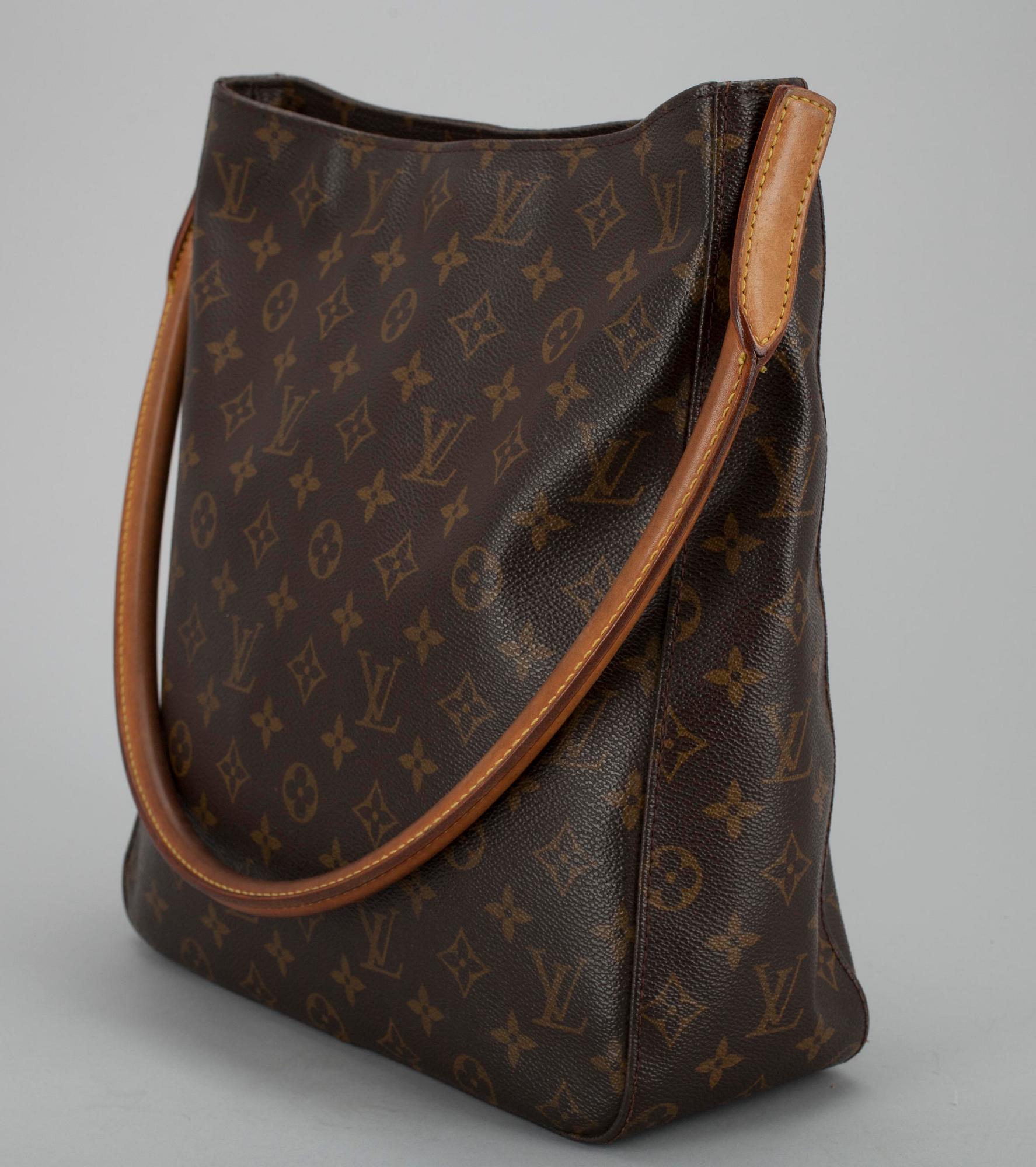 AXELREMSVÄSKA, "Looping", Louis Vuitton, i originaldustbag.