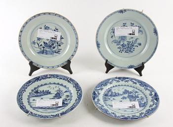 TALLRIKAR, 4 st olika, porslin, Kina, Qianlong, 1700-tal.