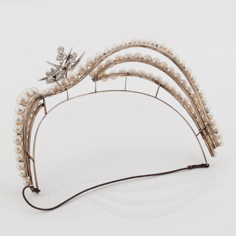 A TIARA with cultured pearls and a detachable brooch set with old-cut diamonds.