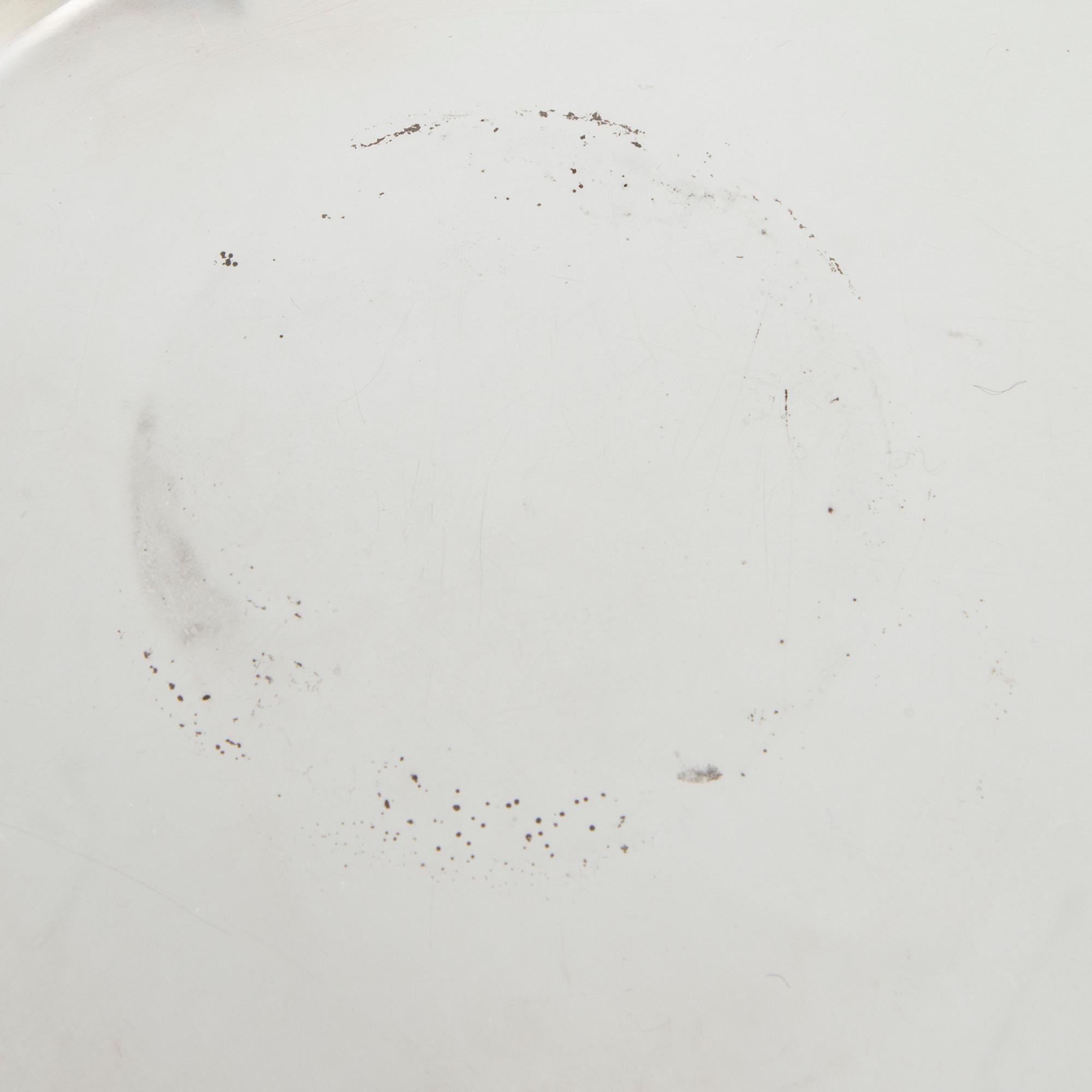 A mid-20th-century serving trolley.