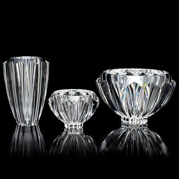 ERIKA LAGERBIELKE, a glass 'Zodiak' vase and two bowls from Orrefors.