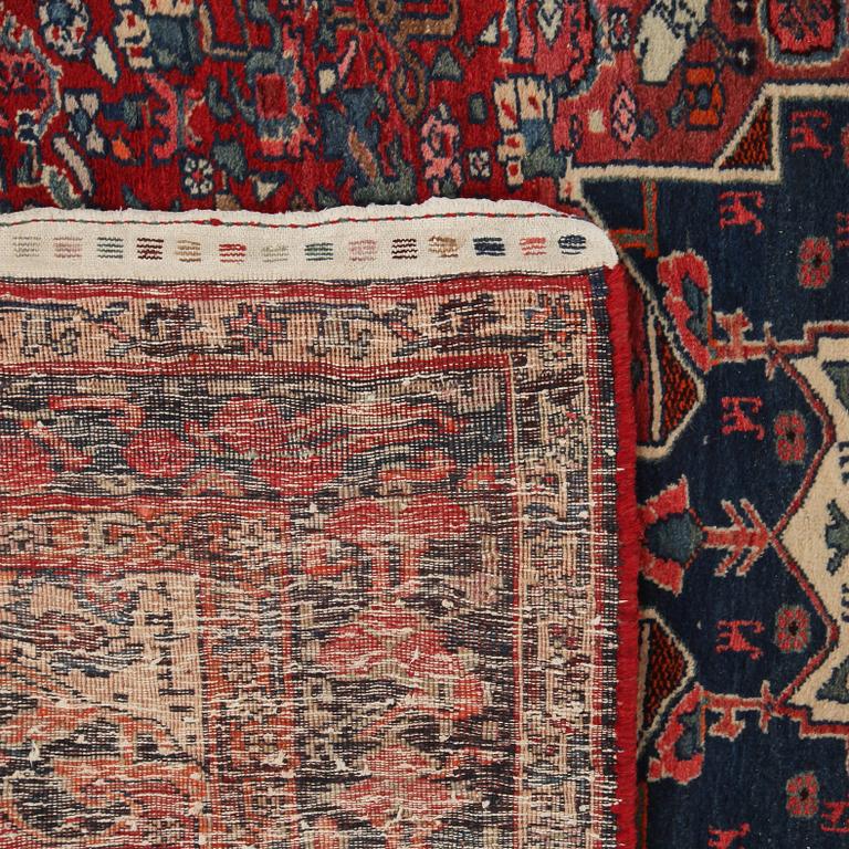 MATTA, troligen Bidjar, 257x145 cm, 1900-talets andra hälft.