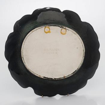 Birger Kaipiainen, a stoneware decorative dish signed Kaipiainen Arabia.