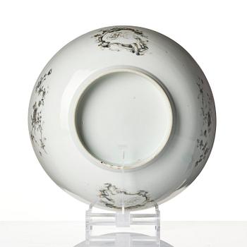 A grisaille decorated punch bowl, Qing dynasty, 18th century.