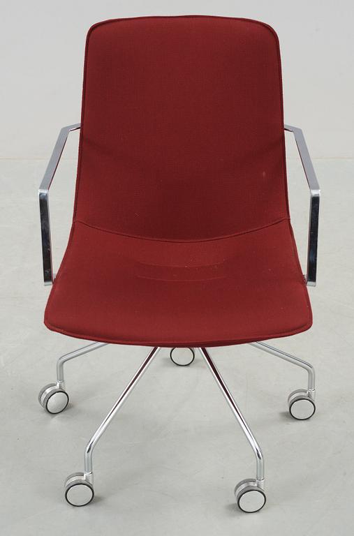 KARMSTOL, "Comet Fivestar" (låg rygg), Gunilla Allard, Lammhults, 2010.