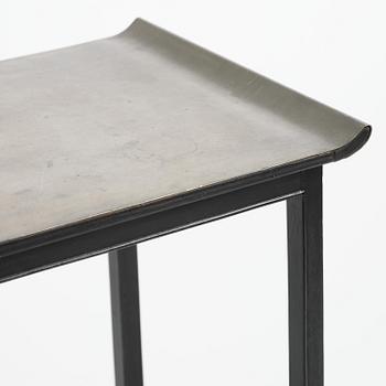 Firma Svenskt Tenn, tebord, modell "A 423", Stockholm, 1930-tal.