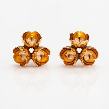 Liisa Vitali,  A pair of 14K gold earrings "Kevät". Westerback, Helsinki.