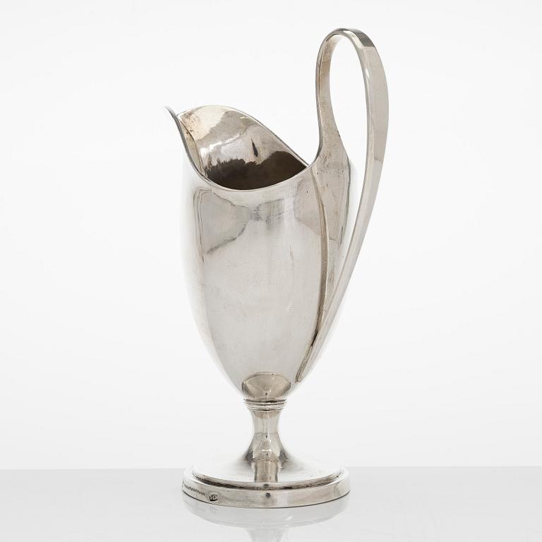 Joseph Hirschvogel, A silver cream jug, silver, Stuttgart around 1800.