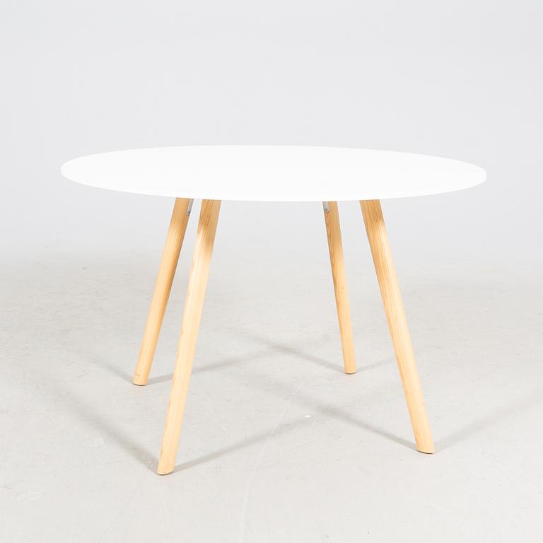 Ronan & Erwan Bouroullec, table 'Pilo' for Magis Italy 2010s.