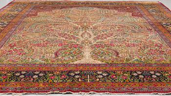 A CARPET, semi-antique Kerman, ca 360 x 284 cm.